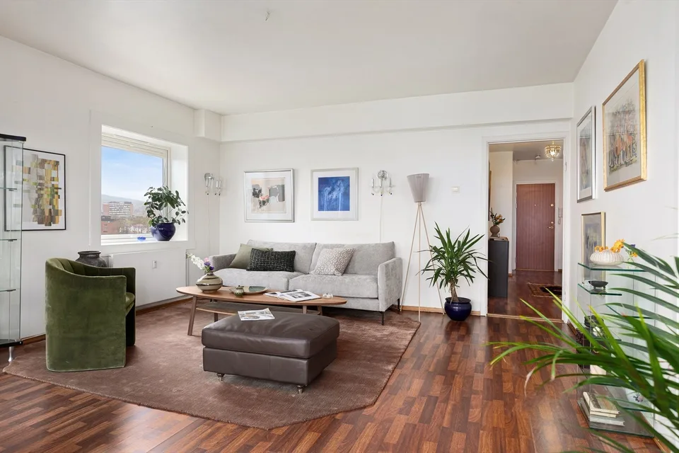 The Marienlyst living room before the full renovation